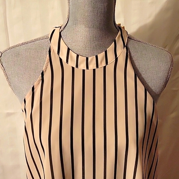 ASTR High Neck Striped Sleeveless  Blouse, Size: S - Picture 2 of 11